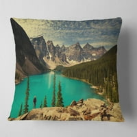 DesignArt Прекрасно планинско езеро Мораин - пејзаж печатена перница за фрлање - 16x16